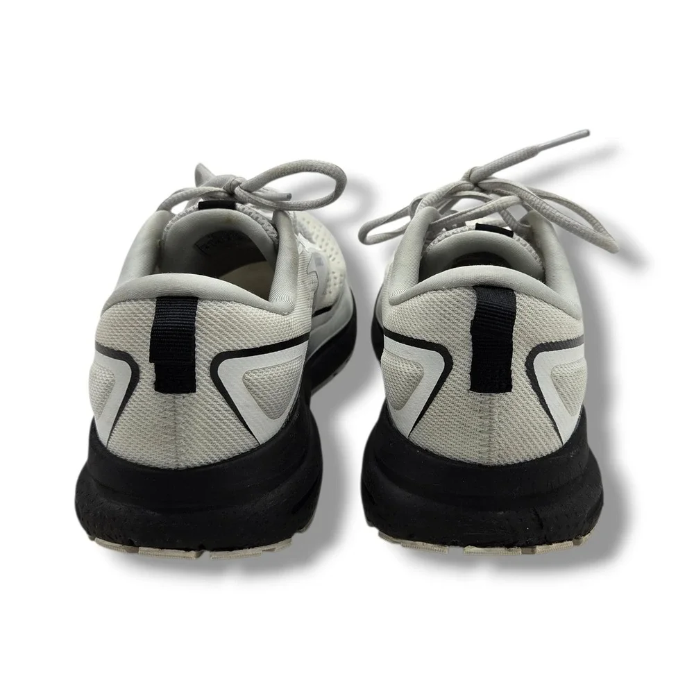 Brooks Trace 3‎ Sneakers Womens 8 White Track Road Running Shoes